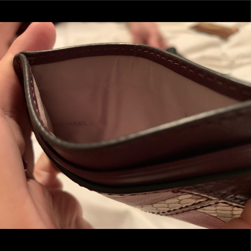 Michael Kors Card Wallet - Picture 3 of 3